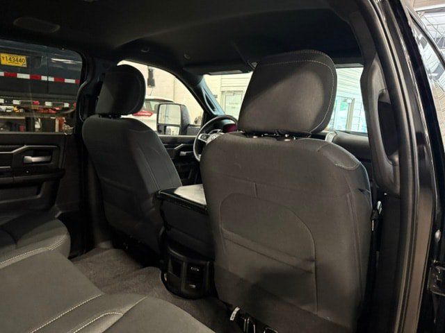 Certified 2025 RAM 2500 Big Horn AWD/4WD image 15