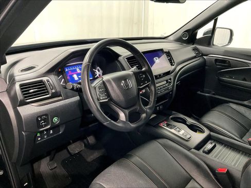 Used 2023 Honda Passport TrailSport image 8