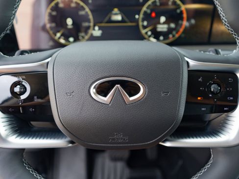 New 2026 INFINITI QX80 Luxe w/ Cargo Package RWD image 10