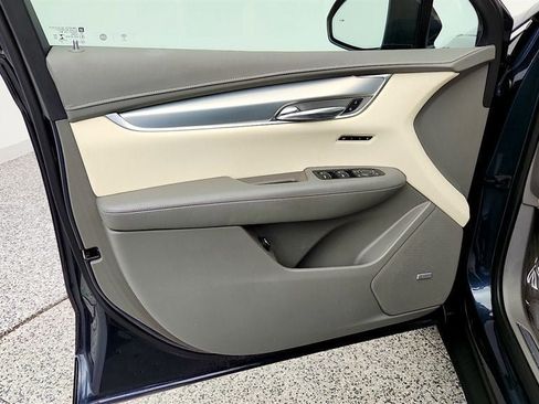 Used 2019 Cadillac XT5 Luxury FWD image 11