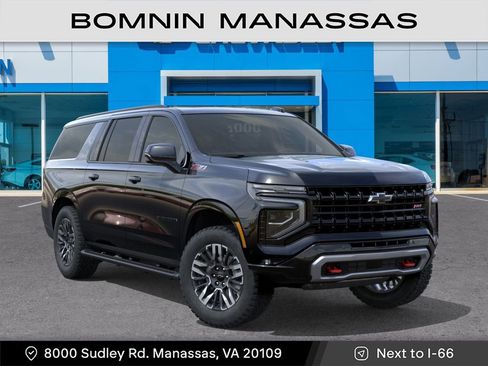 New 2026 Chevrolet Suburban Z71 AWD/4WD image 8