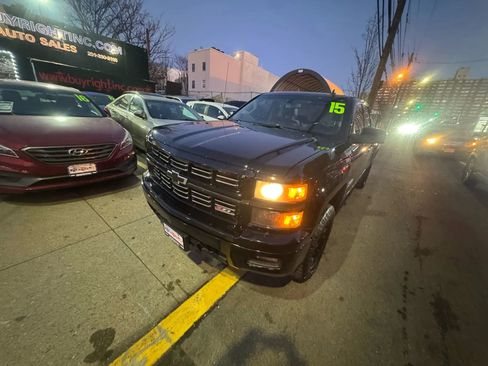 Used 2015 Chevrolet Silverado 1500 LT w/ Midnight Edition image 2