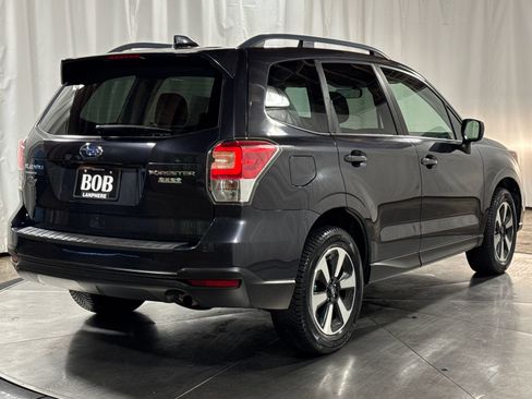 Used 2017 Subaru Forester 2.5i Premium w/ Popular Package #2A AWD/4WD image 18