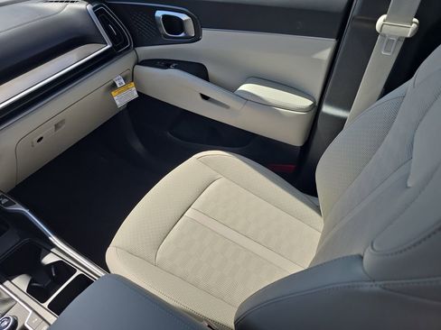 New 2026 Kia Sorento S FWD image 15