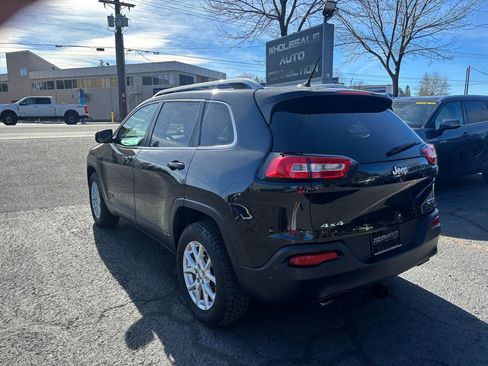 Used 2014 Jeep Cherokee Latitude image 3