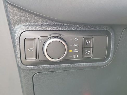 Used 2026 Ford Explorer Active RWD image 14