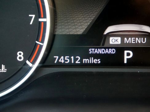 Used 2022 Nissan Rogue SV w/ SV Premium Package image 17