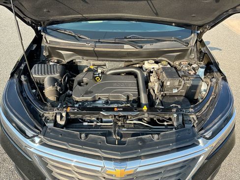 Used 2024 Chevrolet Equinox LS w/ Driver Confidence II Package FWD image 28