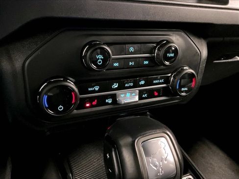 Used 2025 Ford Bronco Big Bend AWD/4WD image 25