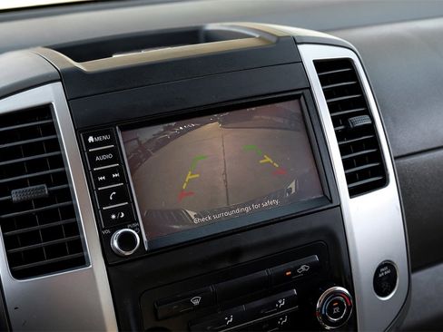 Used 2019 Nissan Frontier S image 17