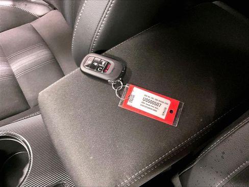 Used 2024 Honda Civic Sport image 30