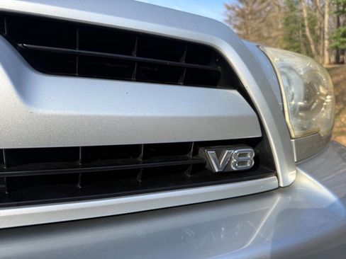 Used 2008 Toyota 4Runner Limited image 25