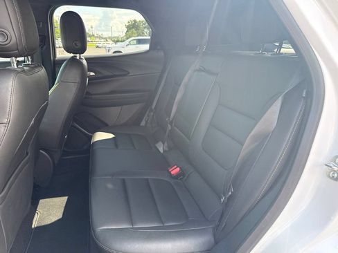 Used 2024 Chevrolet TrailBlazer ACTIV w/ Driver Confidence Package FWD image 12