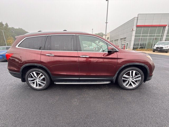 Used 2018 Honda Pilot Elite image 12