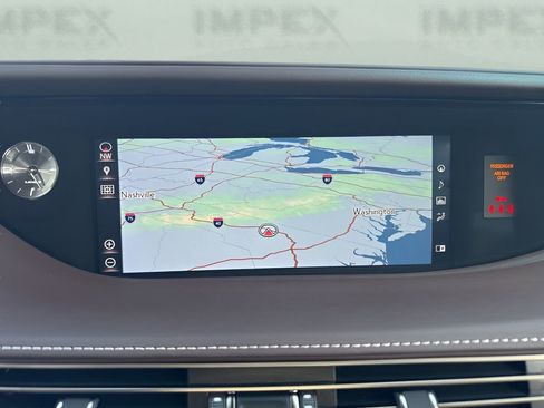 Used 2018 Lexus LS 500h w/ Luxury Package image 21