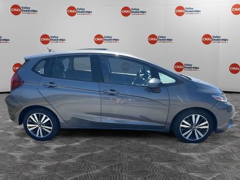 Used 2017 Honda Fit EX image 5