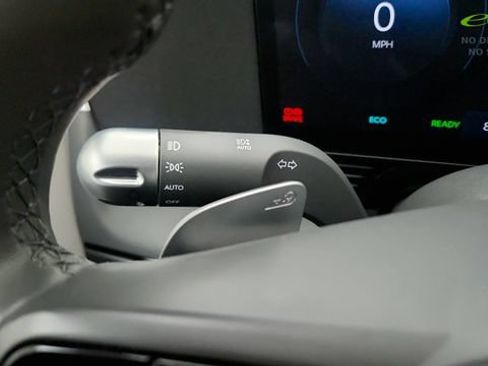 Used 2025 Hyundai Ioniq 5 SE RWD image 56