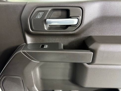 Used 2024 Chevrolet Silverado 2500 Custom w/ Custom Value Package image 14