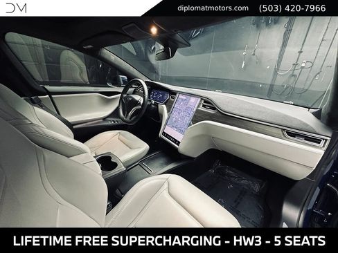 Used 2016 Tesla Model S 60D AWD/4WD image 19