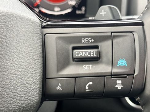 Used 2026 Nissan Rogue SL FWD image 21