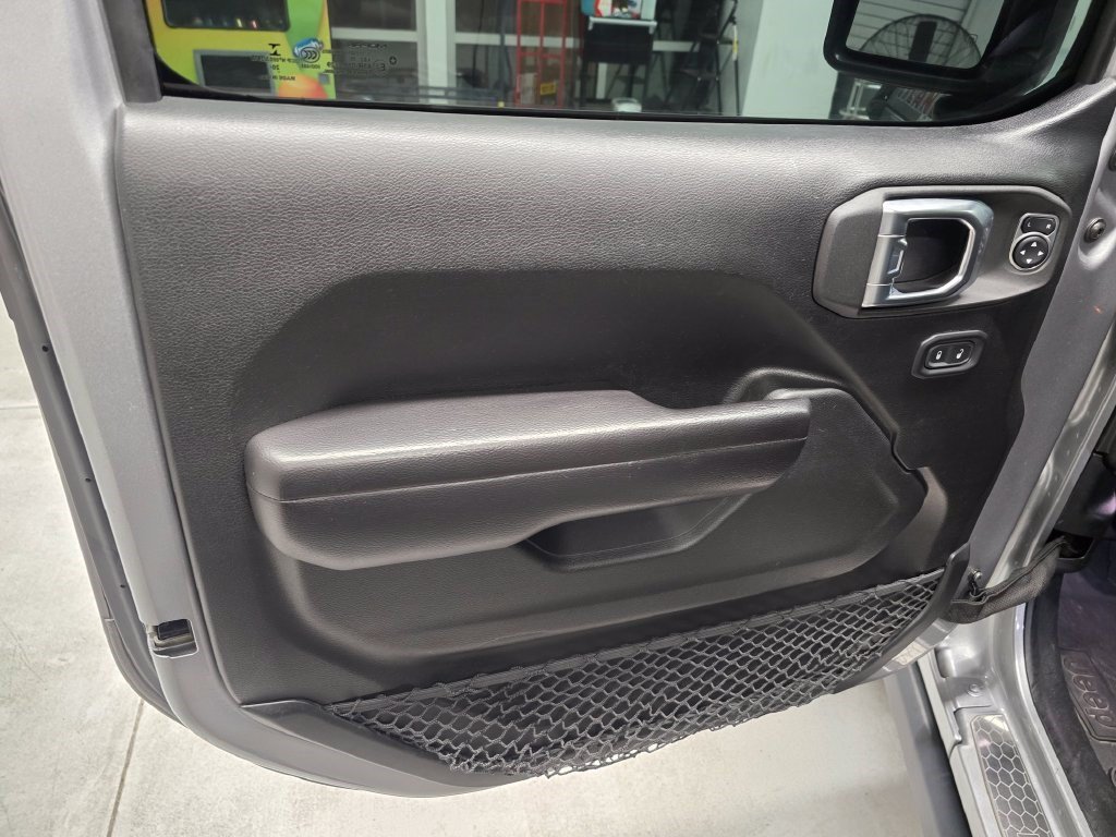 Used 2021 Jeep Wrangler Unlimited Sport AWD/4WD image 14