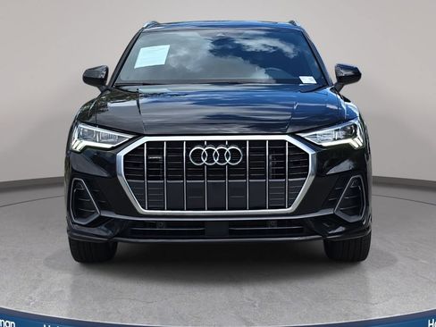 Used 2024 Audi Q3 2.0T Premium w/ Convenience Package AWD/4WD image 3