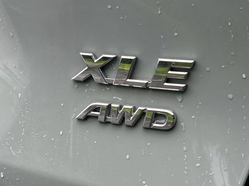 Certified 2023 Toyota RAV4 XLE w/ Convenience Package AWD/4WD image 10