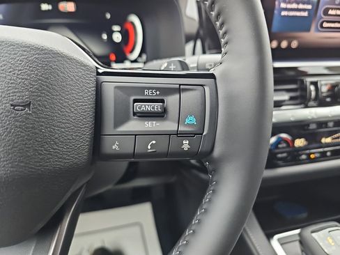 New 2026 Nissan Pathfinder SL AWD/4WD image 22
