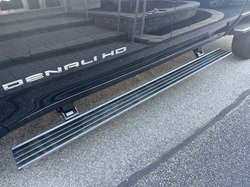 Used 2024 GMC Sierra 2500 Denali w/ Denali Reserve Package AWD/4WD image 6