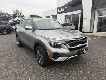 Used 2023 Kia Seltos LX