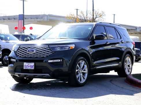 Used 2021 Ford Explorer Platinum w/ Premium Technology Package image 7