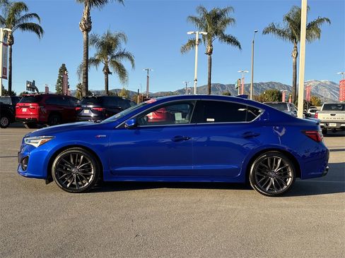 Used 2022 Acura ILX image 2