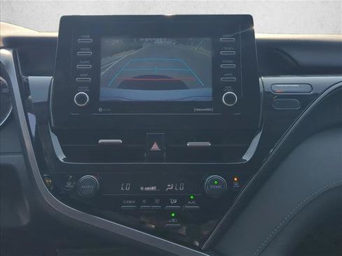 Certified 2022 Toyota Camry LE FWD image 17