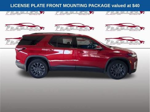 Used 2023 Chevrolet Traverse RS w/ LPO, Cargo Package AWD/4WD image 8