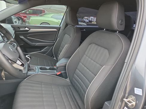 Used 2024 Volkswagen Jetta Sport FWD image 15