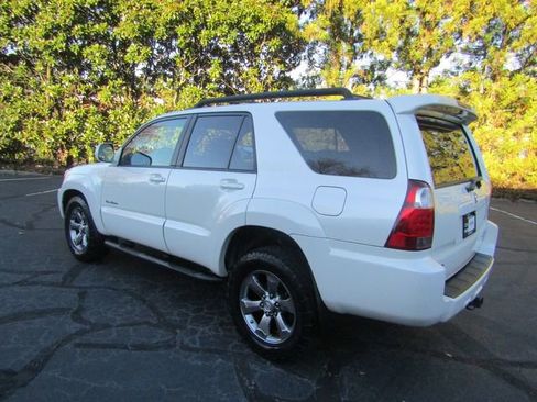 Used 2008 Toyota 4Runner Sport image 4
