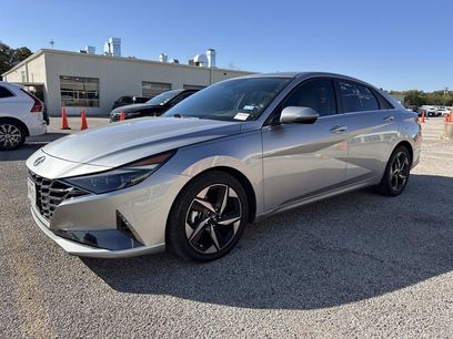 Certified 2021 Hyundai Elantra Limited w/ Cargo Package