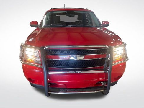 Used 2011 Chevrolet Avalanche LS AWD/4WD image 9