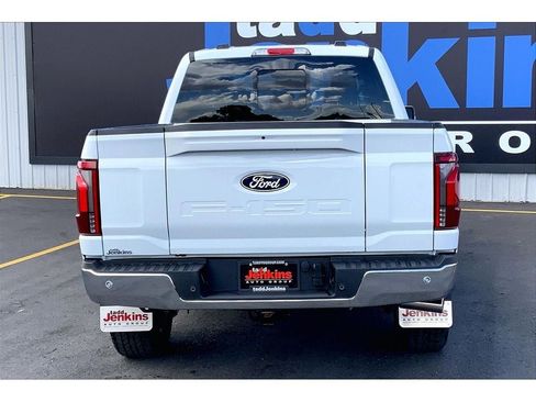 New 2026 Ford F150 Lariat w/ Equipment Group 502A High AWD/4WD image 18