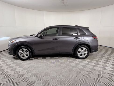 Certified 2023 Honda HR-V LX image 2