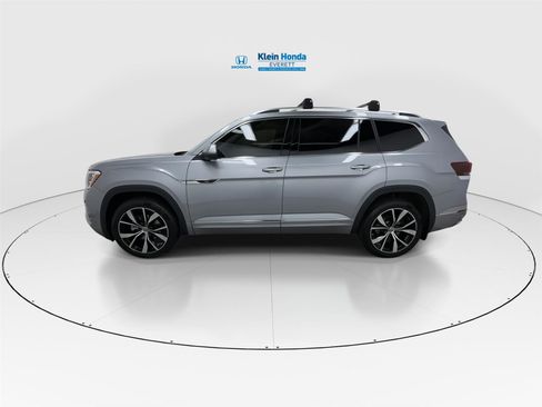 Used 2024 Volkswagen Atlas SEL Premium R-Line image 7