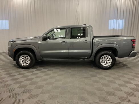 Used 2024 Nissan Frontier SV AWD/4WD image 8