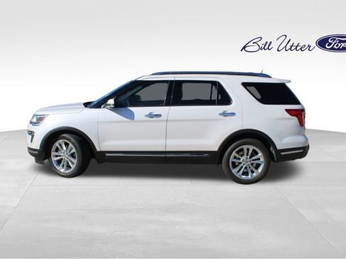 Used 2018 Ford Explorer Limited w/ Equipment Group 301A image 8