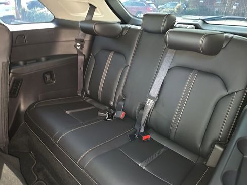 Used 2025 MAZDA CX-90 3.3 Turbo w/ Select Package image 22