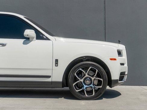 Used 2024 Rolls-Royce Cullinan Black Badge image 50