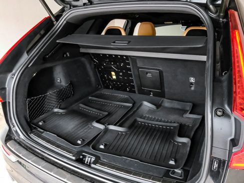 Used 2019 Volvo XC60 T5 Inscription w/ Protection Package Premier FWD image 52