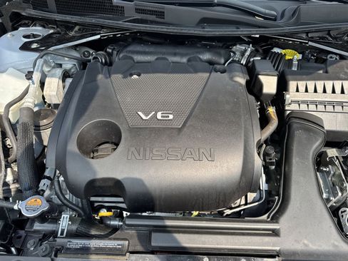 Used 2023 Nissan Maxima Platinum w/ Sport Mat Group image 34