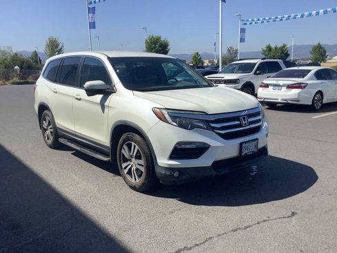 Used 2016 Honda Pilot EX image 8