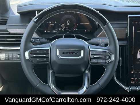 New 2026 GMC Acadia Denali Ultimate w/ LPO, Floor Liner Package AWD/4WD image 11