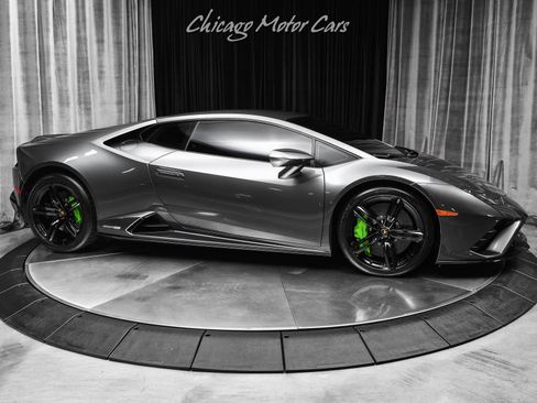 Used 2022 Lamborghini Huracan EVO RWD image 6